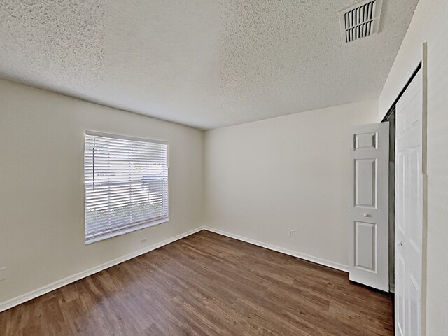 Building Photo - 2033 Fish Eagle St