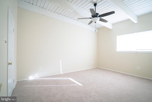 Building Photo - 7507 Riverdale Rd