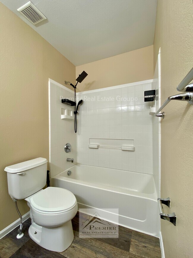 Building Photo - 2748 Scotchbroom Point