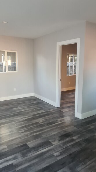 Building Photo - 13108 Mercer St