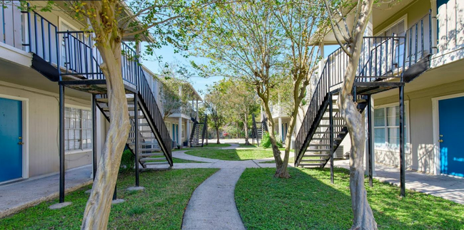 Building Photo - Jade Forest Apartments