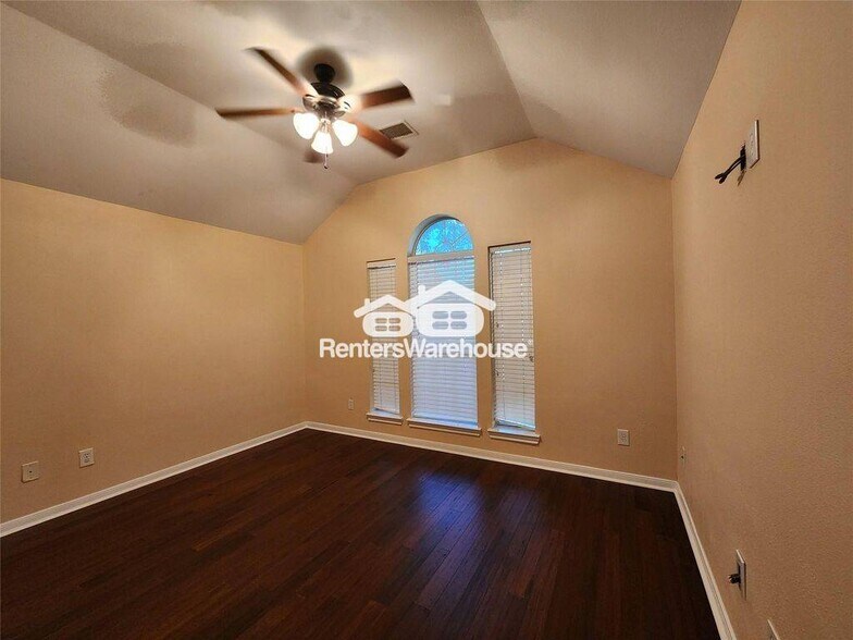 Building Photo - 1359 Coleman Boylan Dr