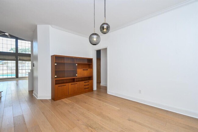Building Photo - 23210 Greenrush Dr