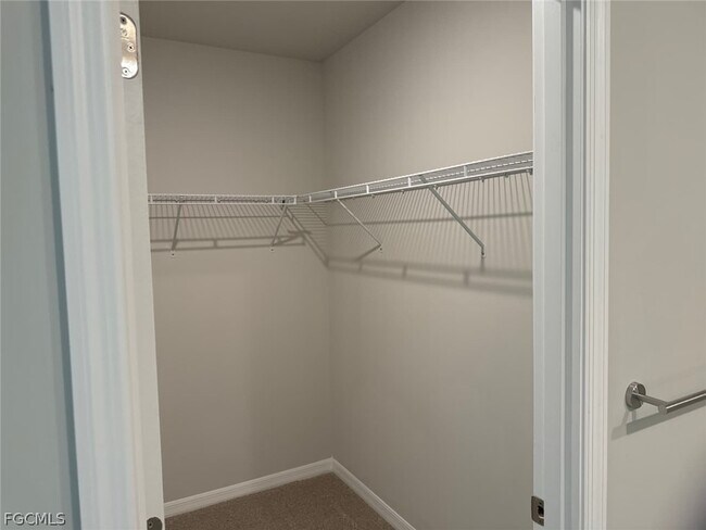 Building Photo - 522 NW 7th St