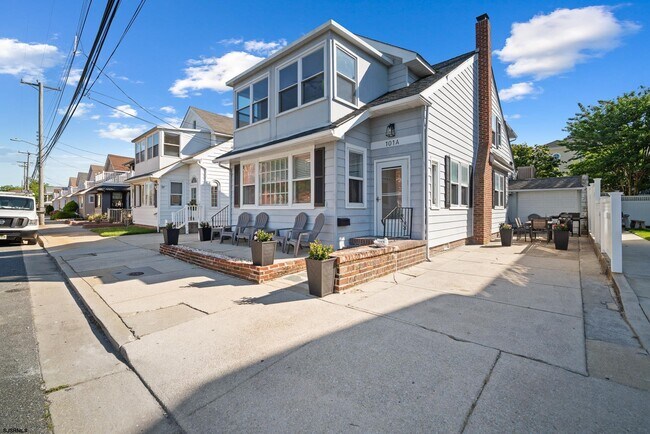 Primary Photo - 101 N Granville Ave