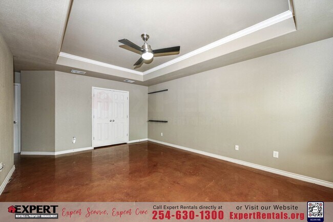 Building Photo - GORGEOUS 3 BEDROOM HOME WITH SOLAR PANELS!!