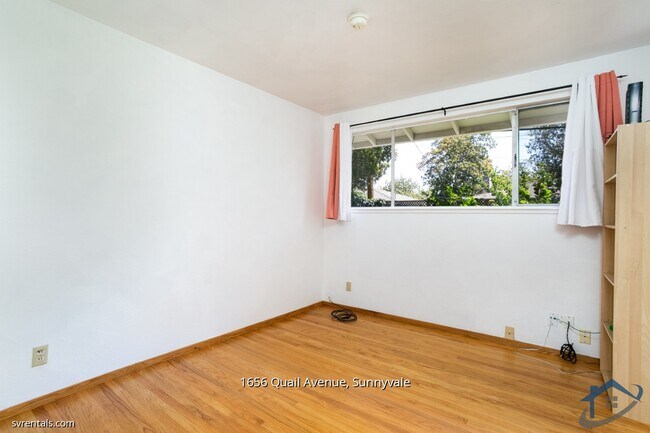 Building Photo - 1656 Quail Ave