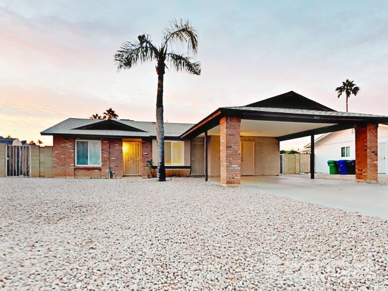 Building Photo - 3413 E Dragoon Ave
