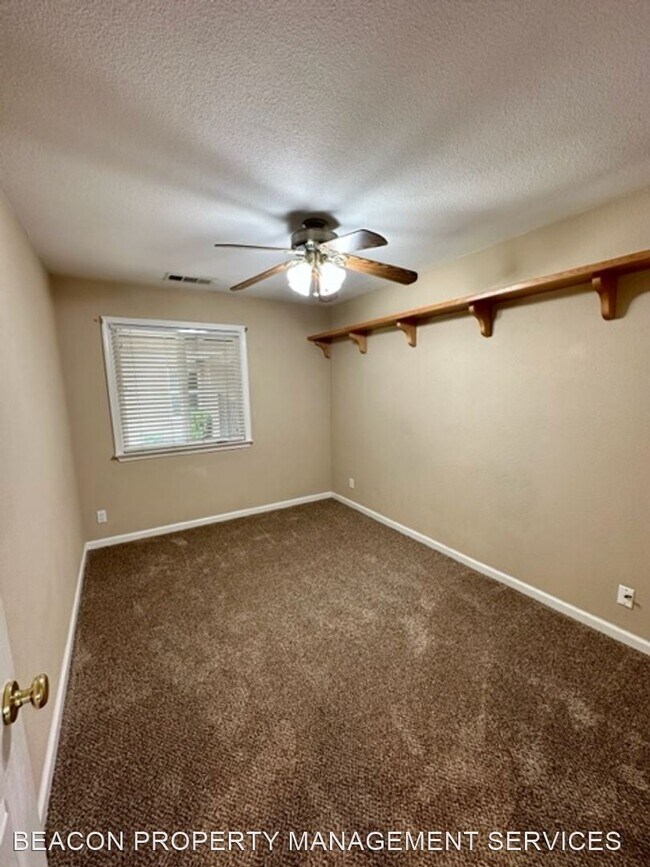 Building Photo - 3 br, 2 bath House - 20862 N SYCAMORE ROAD