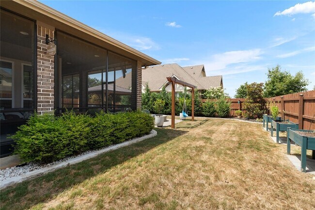 Building Photo - 1400 Horizon View Dr