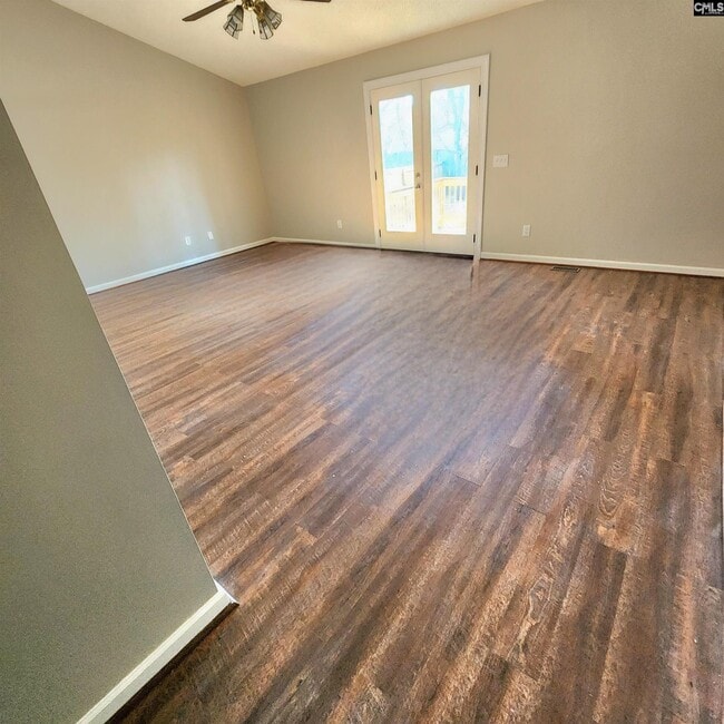 Building Photo - 222 Salusbury Ln