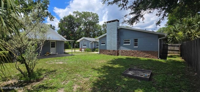 Building Photo - 4556 Cambridge Rd