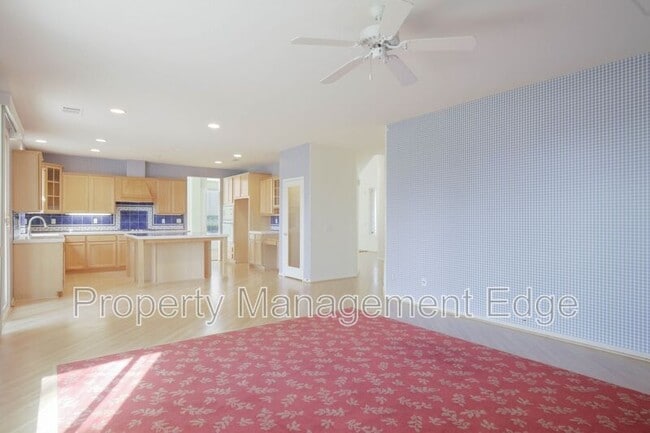 Building Photo - 32555 Favara Dr