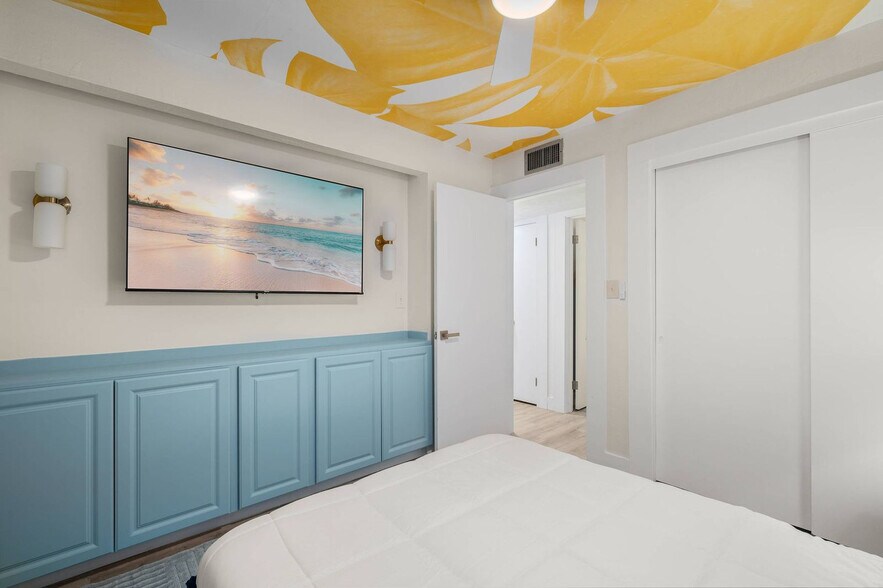 Building Photo - 11365 115th St