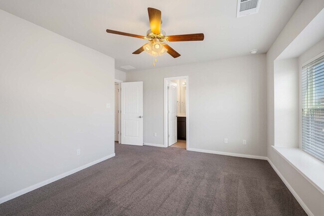 Building Photo - Peaceful 2 Bedroom, 2.5 Bath, 2-Story Home...