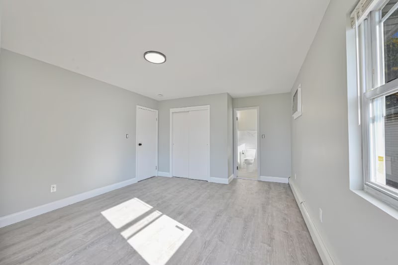 Building Photo - 13722 Bedell St