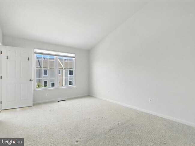 Building Photo - 42896 Pamplin Terrace