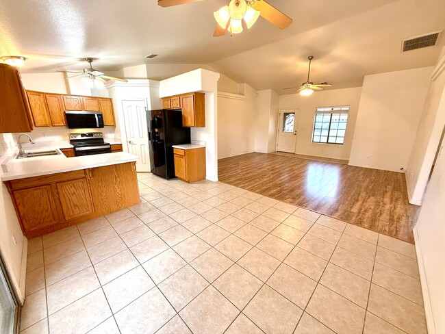 Building Photo - Available Now- Great 3 Bedroom Home in the Ranch at Long Mountain subdivision with Solar!