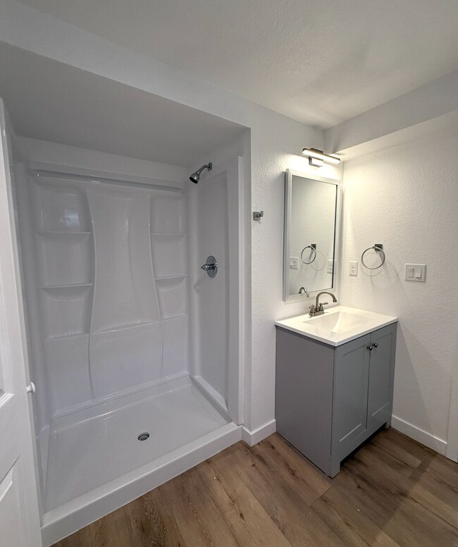 Building Photo - 5090 E Warren Ave, #5274 – 3 Bed / 2 Bath with 1 MONTH FREE RENT!