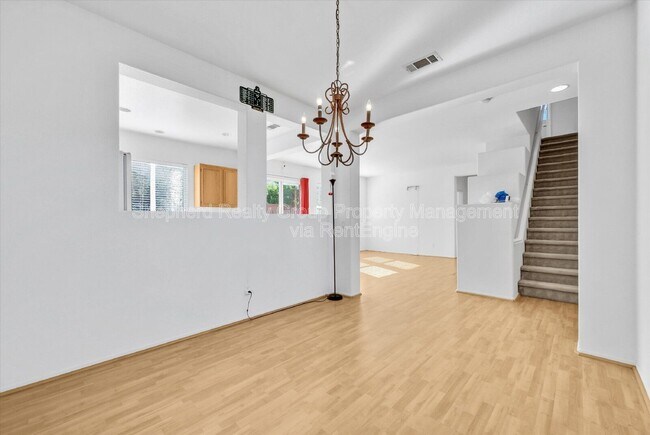 Building Photo - 13332 Mimosa Ln