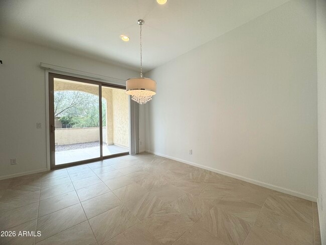 Building Photo - 16907 W Holly St