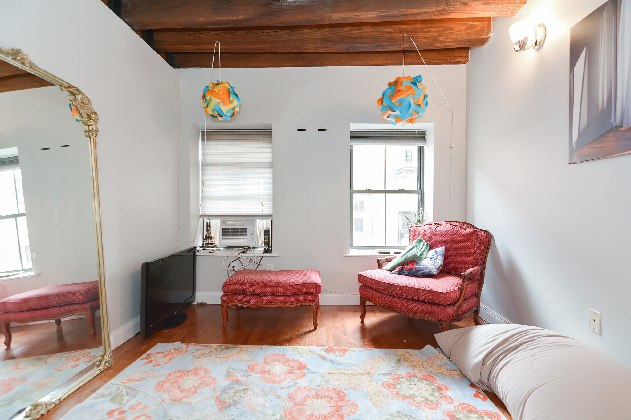 Building Photo - 99 Fulton St