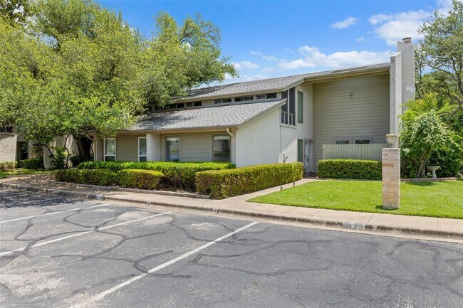 Primary Photo - 100 Lido Cir