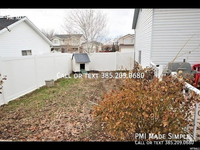 Building Photo - 2296 N 790 W St