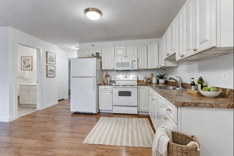 Kitchen - Orchard Street Apartments