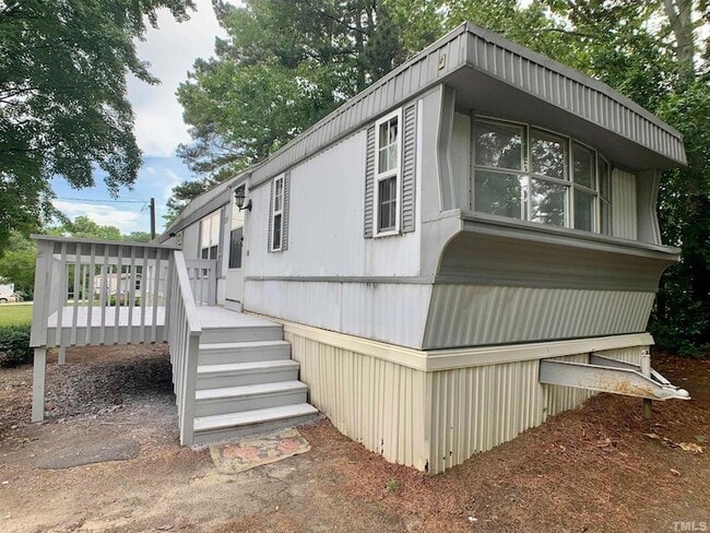 Building Photo - 2145 Winston Rd