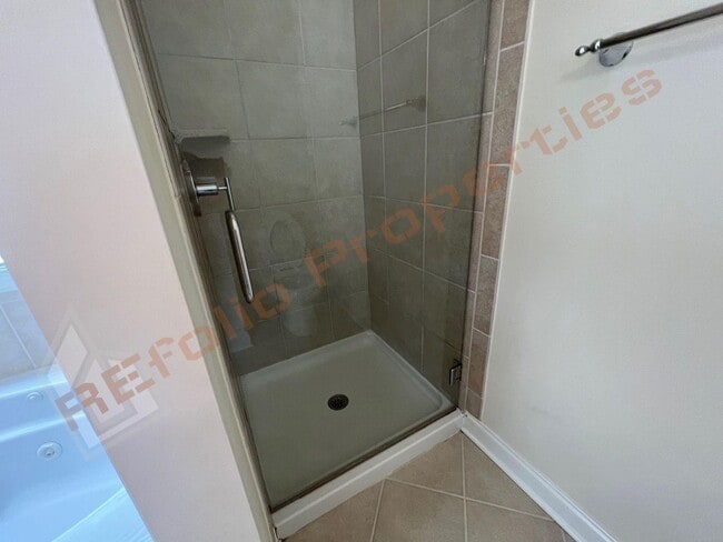 Building Photo - Fresh Paint, New Carpet - Elegant 3 Story ...