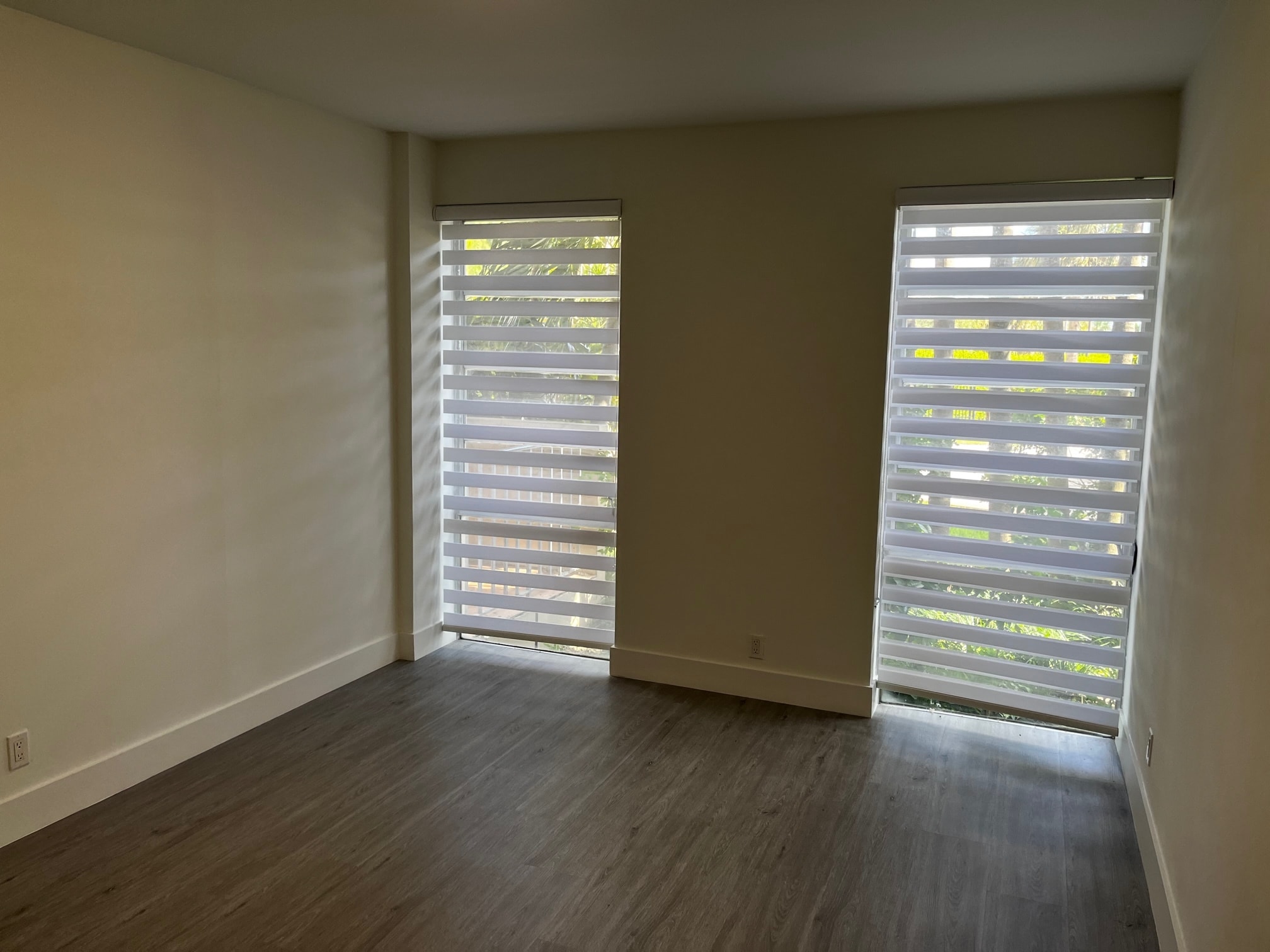 Building Photo - 880 NE 69th St