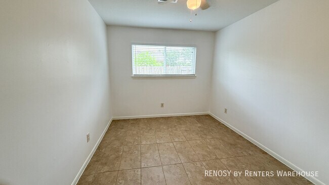 Building Photo - 12463 Windy Wisp Ln