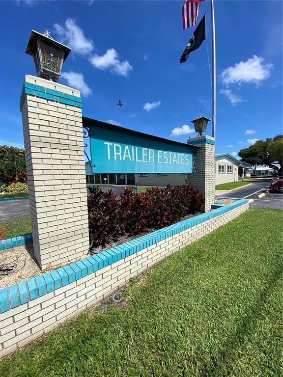 Building Photo - 2018 Florida Blvd