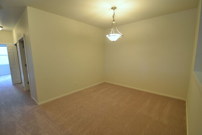 Building Photo - 3bd/2ba Bothell Condo