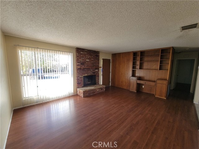 Building Photo - 19142 Outer Hwy 18 N