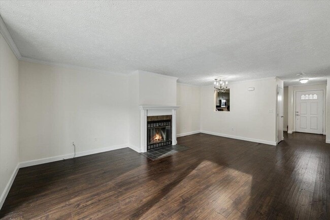 Building Photo - 7 Swift Ln