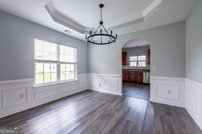 Building Photo - 7702 Parkside Dr