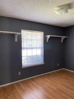 Building Photo - 4810 Robertson Dr