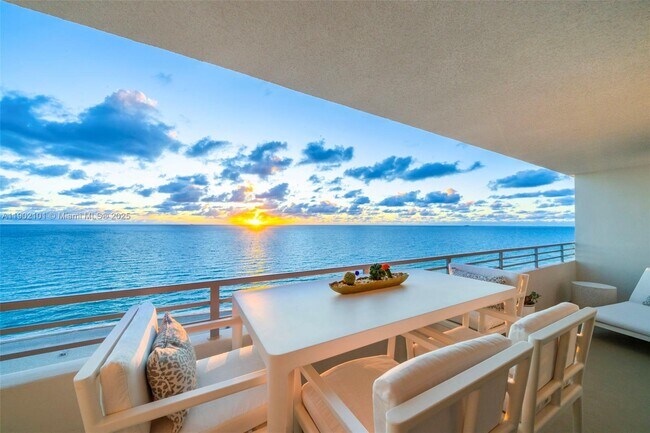 Building Photo - 5555 Collins Ave