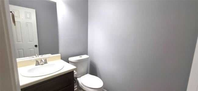 Building Photo - 1380 Kennesaw Trace Ct