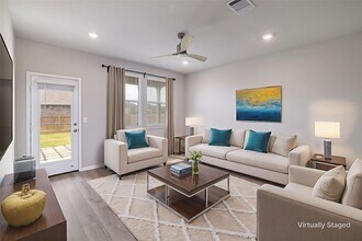 Building Photo - 445 Shiner Ln