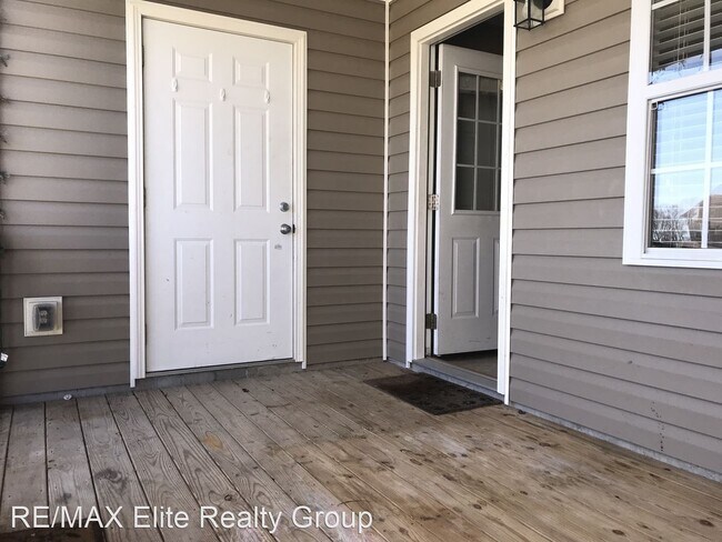 Building Photo - 2 br, 2.5 bath House - 309-3 Burley Drive