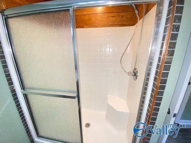 Building Photo - 93 Mountain View Dr