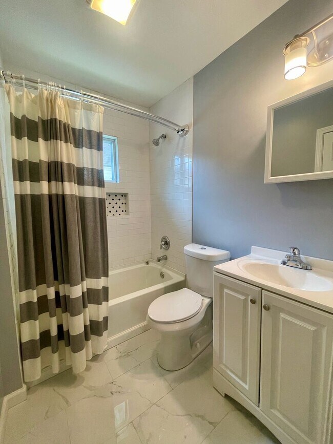 Building Photo - Pittsburg Home Near Adair Park, Dining and...