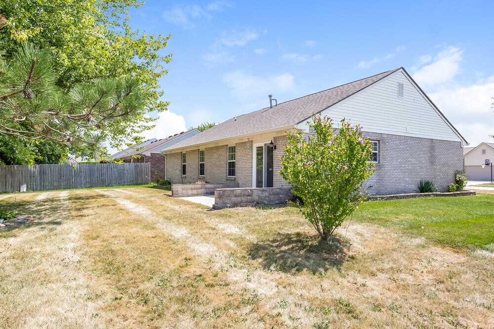 Building Photo - 6404 Amarillo Way