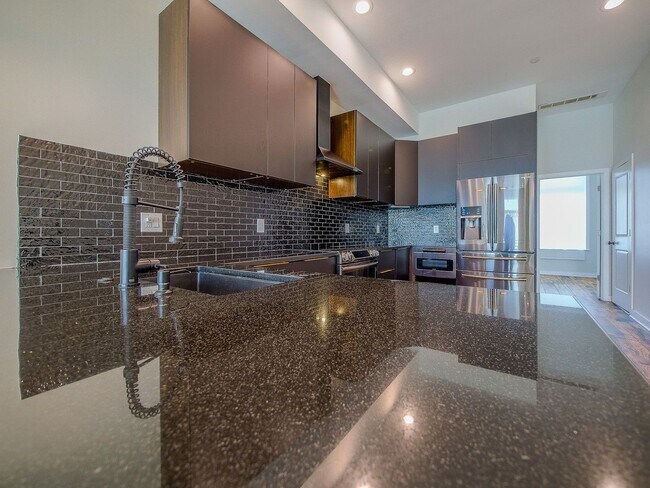 Building Photo - Three Bedroom Modern Olde Kensington Condo with Roofdeck