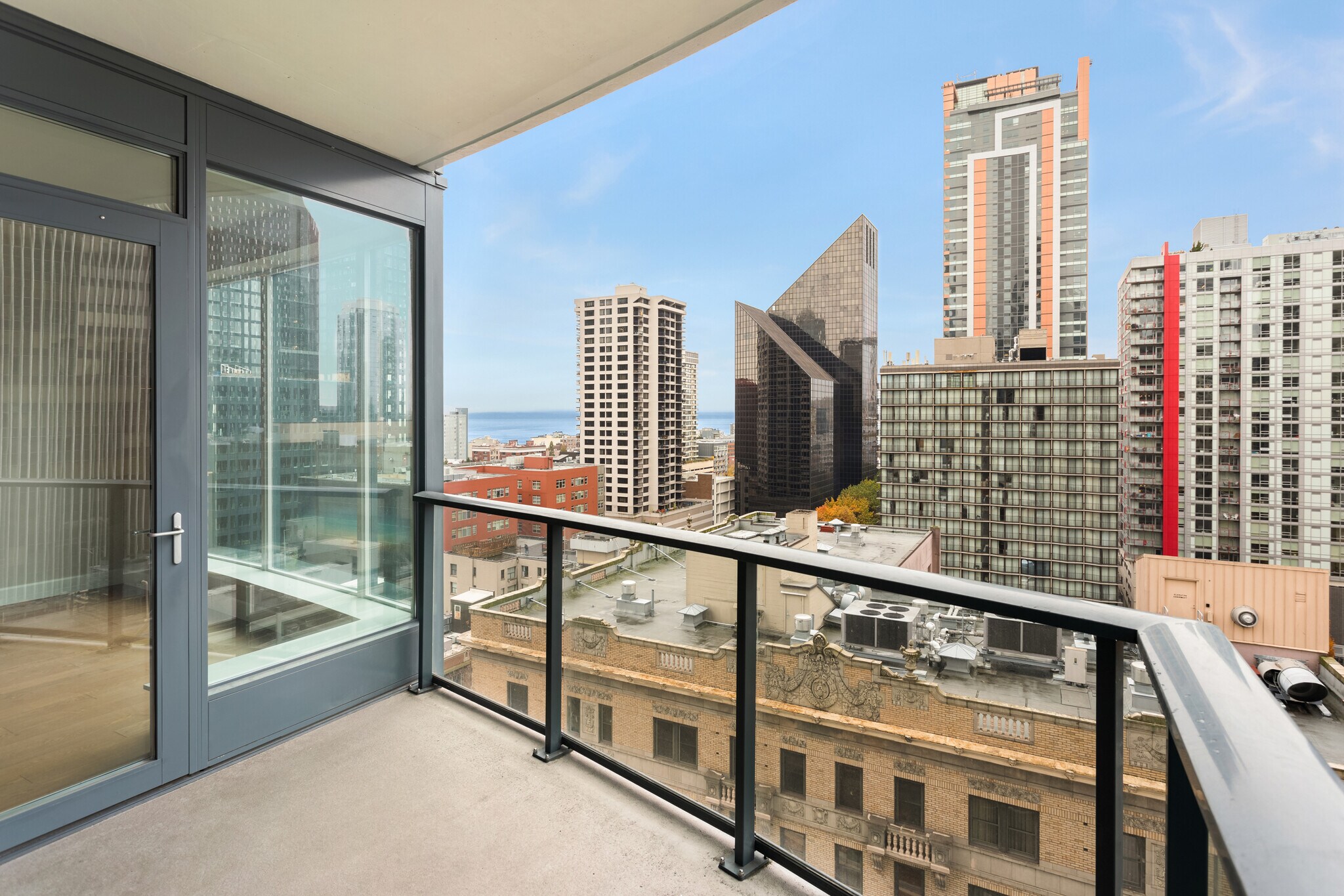 Building Photo - 1920 4th Ave