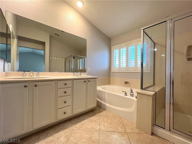 Building Photo - 7043 Somera Way