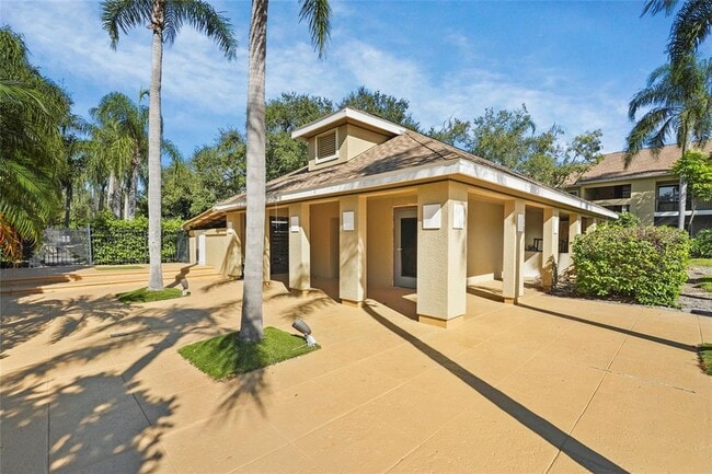 Building Photo - 4045 Crockers Lake Blvd